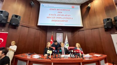 İzmit Belediye Meclisi’nin eylül ayı olağan toplantısında komisyon seçimleri gerçekleştirildi.