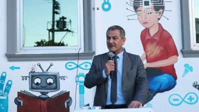 İzmit Belediyesi tarafından çocuk ve gençleri teknolojiyle buluşturmak amacıyla Alikahya