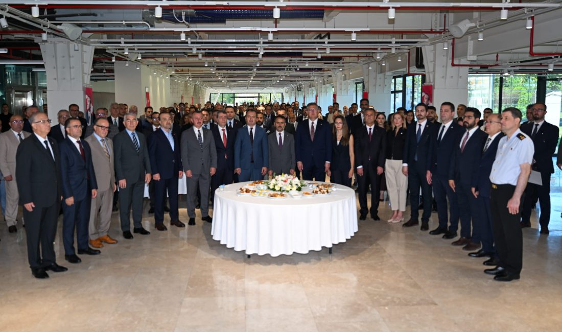 Kocaeli Valisi İlhami Aktaş, adli tatilin sona ermesi dolayısıyla Kocaeli