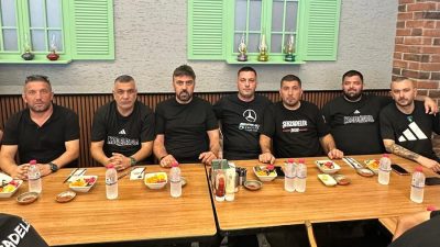 Kocaelispor ile Samsunspor arasında oynanacak karşılaşma öncesinde iki takım taraftarları